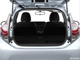  Hatchback & SUV rear angle photo